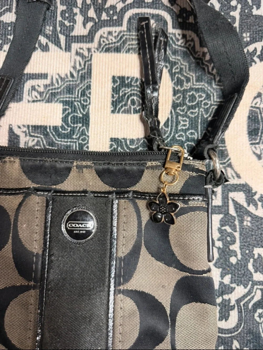 Coach signature canvas